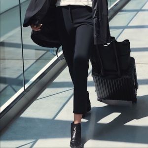 Lululemon On The Move Pant *black NWOT